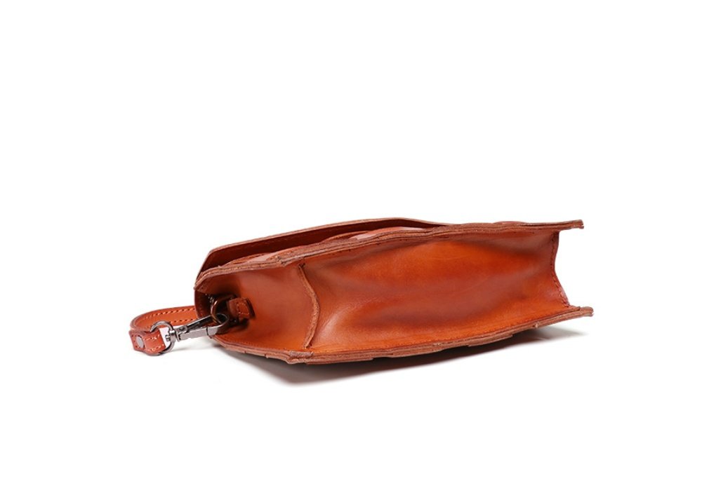 Vintage vegetable tanned leather shoulder bag