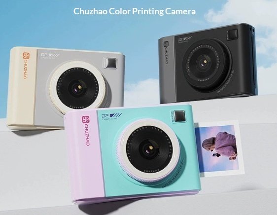 Cute Mini Film Camera That Instantly Produces Color Photos